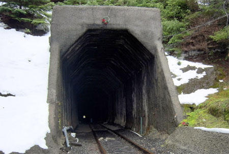 Tunnel